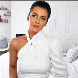 🤍🤍🤍ASYMMETRIC TOP